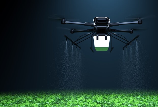 dron rolniczy