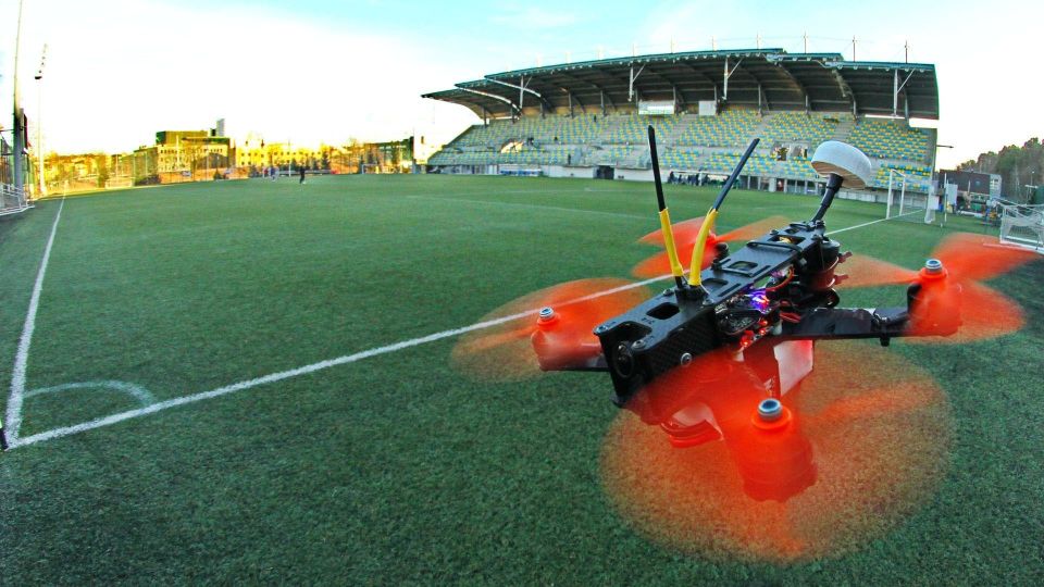 Drone Racing IRONSKY Team FPV wyścigi dronów